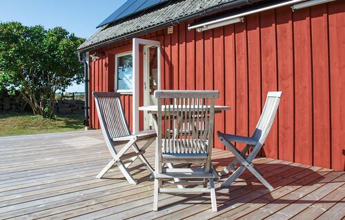 1 bedroom lovely home in Falkenberg