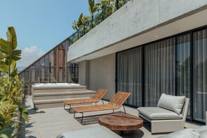 Terrace/patio - Poblado - Private Hot Tub - Ac - Terrace - Deluxe - Wake 513 (Medellín)