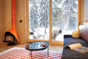 Smart TV, chimenea