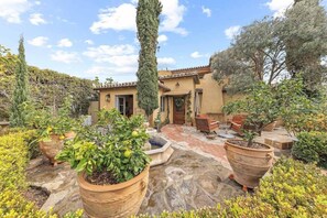 Terrace/patio - Provence in Coronado (Coronado)