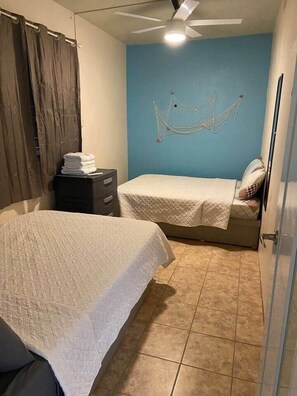 1 bedroom, desk, iron/ironing board, free WiFi