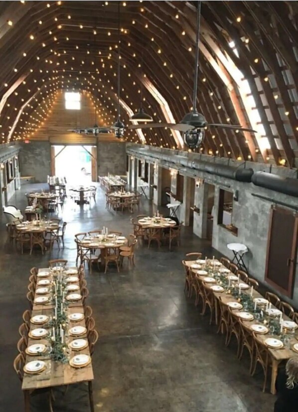 Banquet hall
