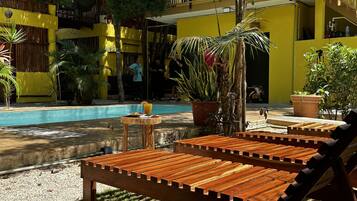 Alberca al aire libre