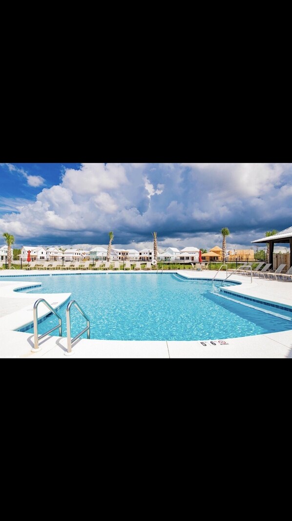 Outdoor pool - Luxury Beach Home - OBA!  Location! Location! (Orange Beach)