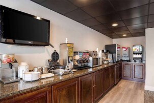 Desayuno continental incluido todos los días 