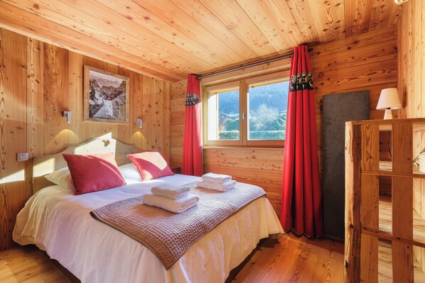 3 chambres, Wi-Fi gratuit, draps fournis