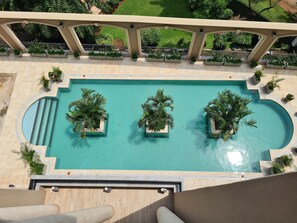Piscina a l'aire lliure 