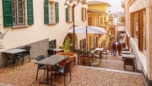 Imagen sin descripción, 5 de 17, botón