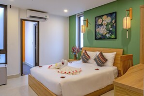 Quarto casal ou duplo superior | Roupas de cama premium, edredons de pluma
