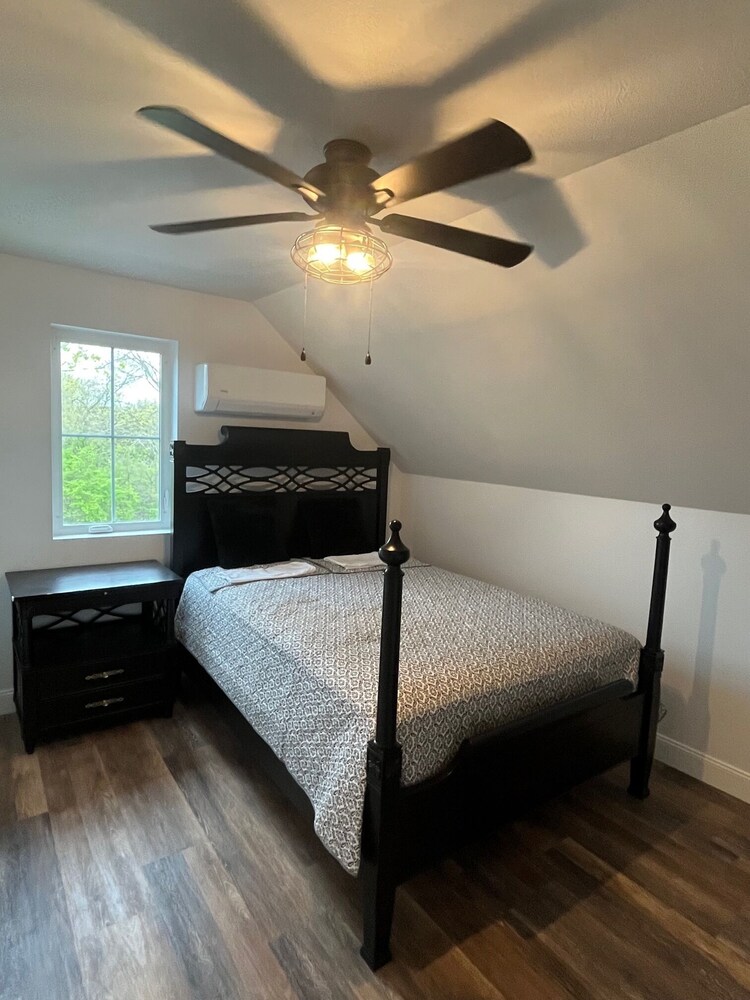 New Construction for 2023. Lake Home with Quarry Views. Kelleys