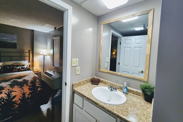 2 habitaciones, wifi gratis y ropa de cama