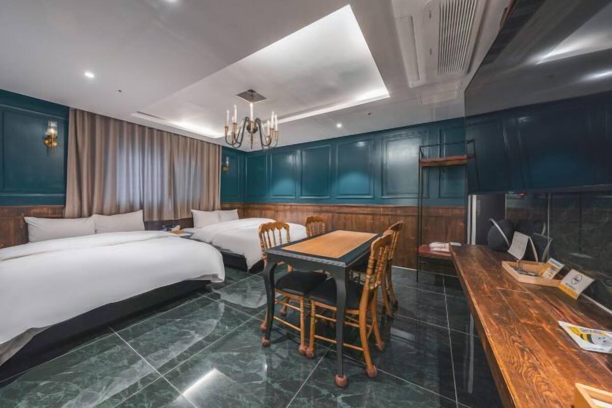 Hochwertige Bettwaren, Daunenbettdecken, individuell dekoriert