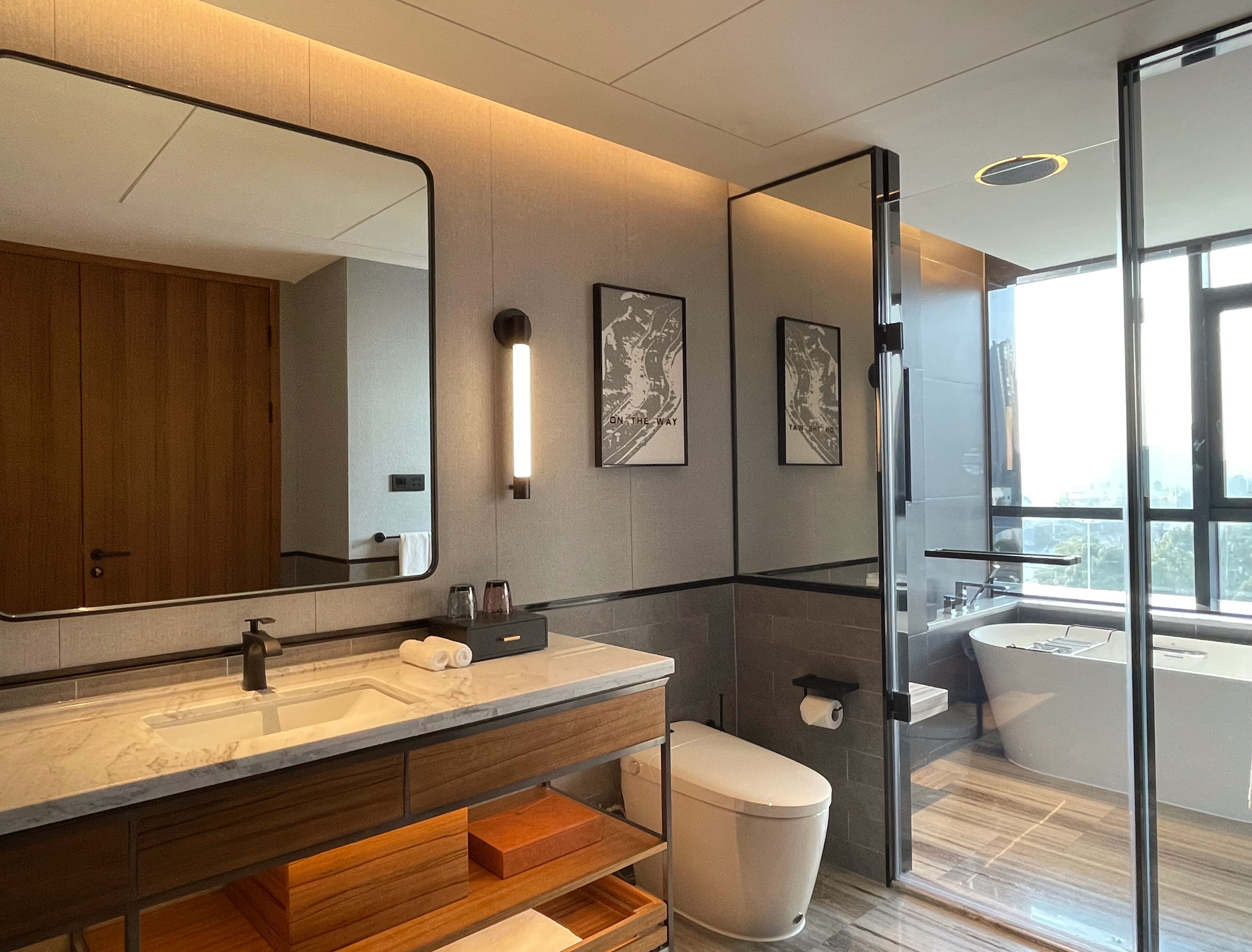 Suite, 1 Bedroom | Individually decorated, individually furnished, desk, laptop workspace