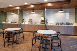 Restaurant - Fairfield by Marriott Inn & Suites Winters Davis (Winters)