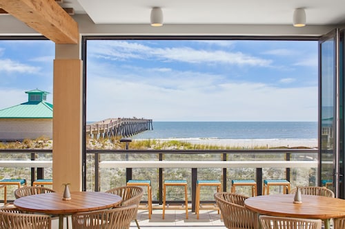 Springhill Suites By Marriott Jacksonville Beach Oceanfront