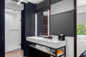 Loft, 1 kingsize bed | Hypoallergeen beddengoed, pillowtop-bedden, een minibar