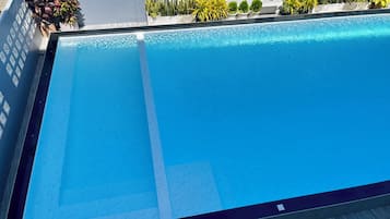 Outdoor pool, pool umbrellas