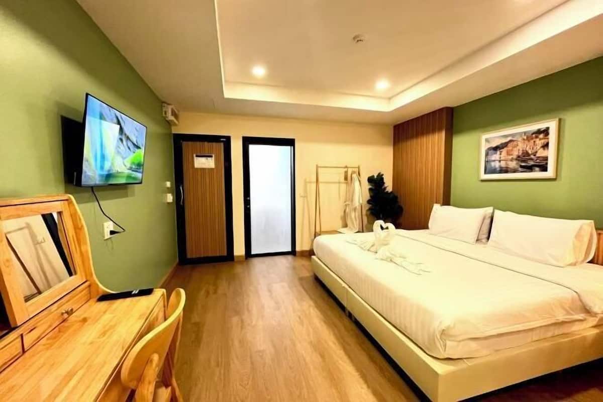 Ropa de cama de alta calidad, edredones de plumas, minibar