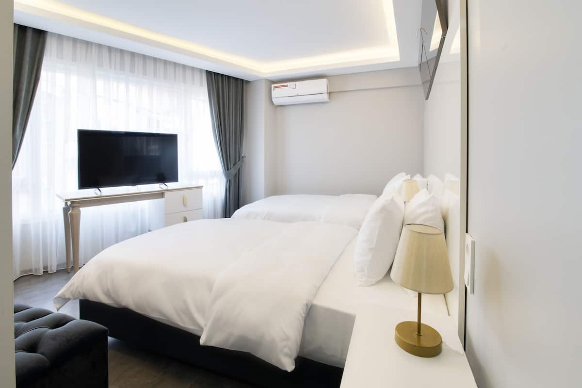 Ropa de cama de alta calidad y artículos del minibar gratis