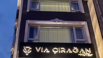 Fachada de la propiedad