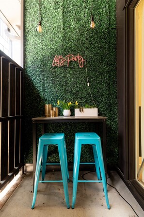 Interior - City Dreams|Broadway|Designer|Bachelorette|Couples|Friends|Girl Trips (Nashville)