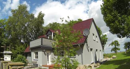Enjoy Rügen in peace and quiet, great location for cycling tours, close to the water