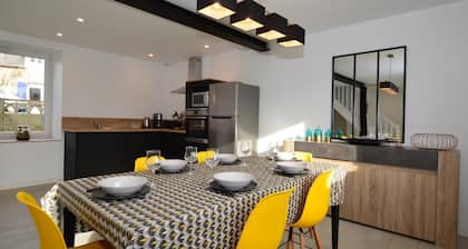 Cottage by the sea near Mont Saint Michel!