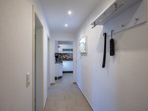 Basic Apartment | 1 bedroom, hypo-allergenic bedding, individually decorated