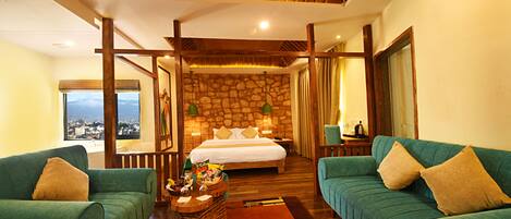 Presidential Suite, 1 King Bed, Non Smoking, Mountain View | Mountain view