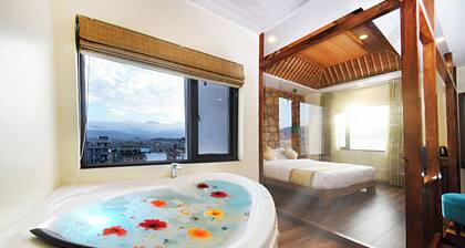 Woodapple Hotel and Spa