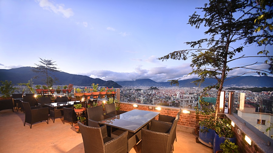 Woodapple Hotel and Spa