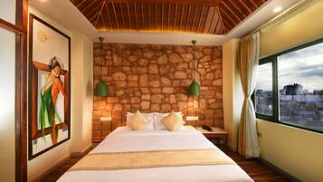 Presidential Suite, 1 King Bed, Non Smoking, Mountain View | Egyptian cotton sheets, premium bedding, minibar, free WiFi