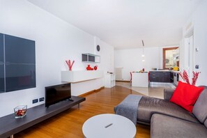 Flachbildfernseher