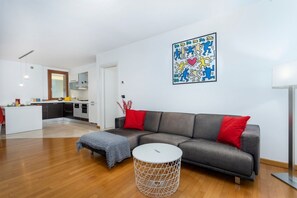Flachbildfernseher
