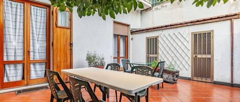 Servei de restauració a l'aire lliure