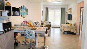 Interior - Your little paradise at the end of the world - 100m from the beach (Flic en Flac)