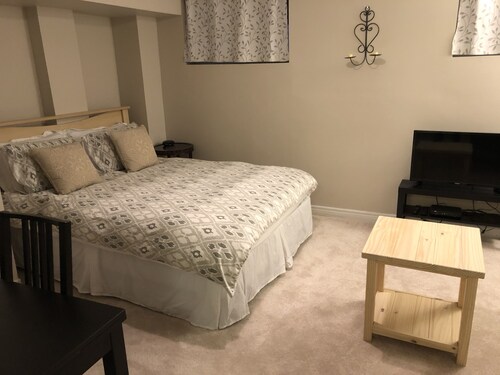 Self-contained basement apartment in stylish Beaches