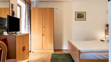 1 dormitorio, wifi gratis, ropa de cama