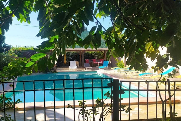 location gite avec piscine à sainte rose en Guadeloupe