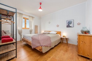 2 bedrooms, iron/ironing board, free WiFi, bed sheets - Villa Pan ZadarVillas (Donje Biljane)