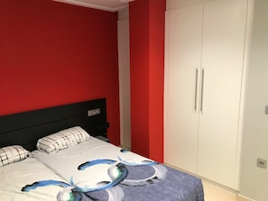 5 slaapkamers, wifi, beddengoed, rolstoeltoegang