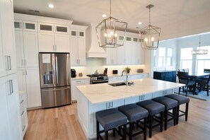 Fridge, microwave, oven, stovetop - New 5 bedroom house in Bayside Village by the beach! (Cape Charles)