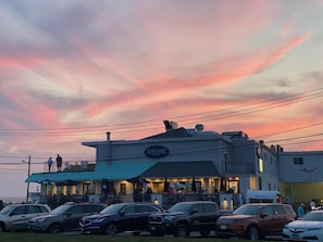 Free self parking - The Surfside Hotel (Stratford)