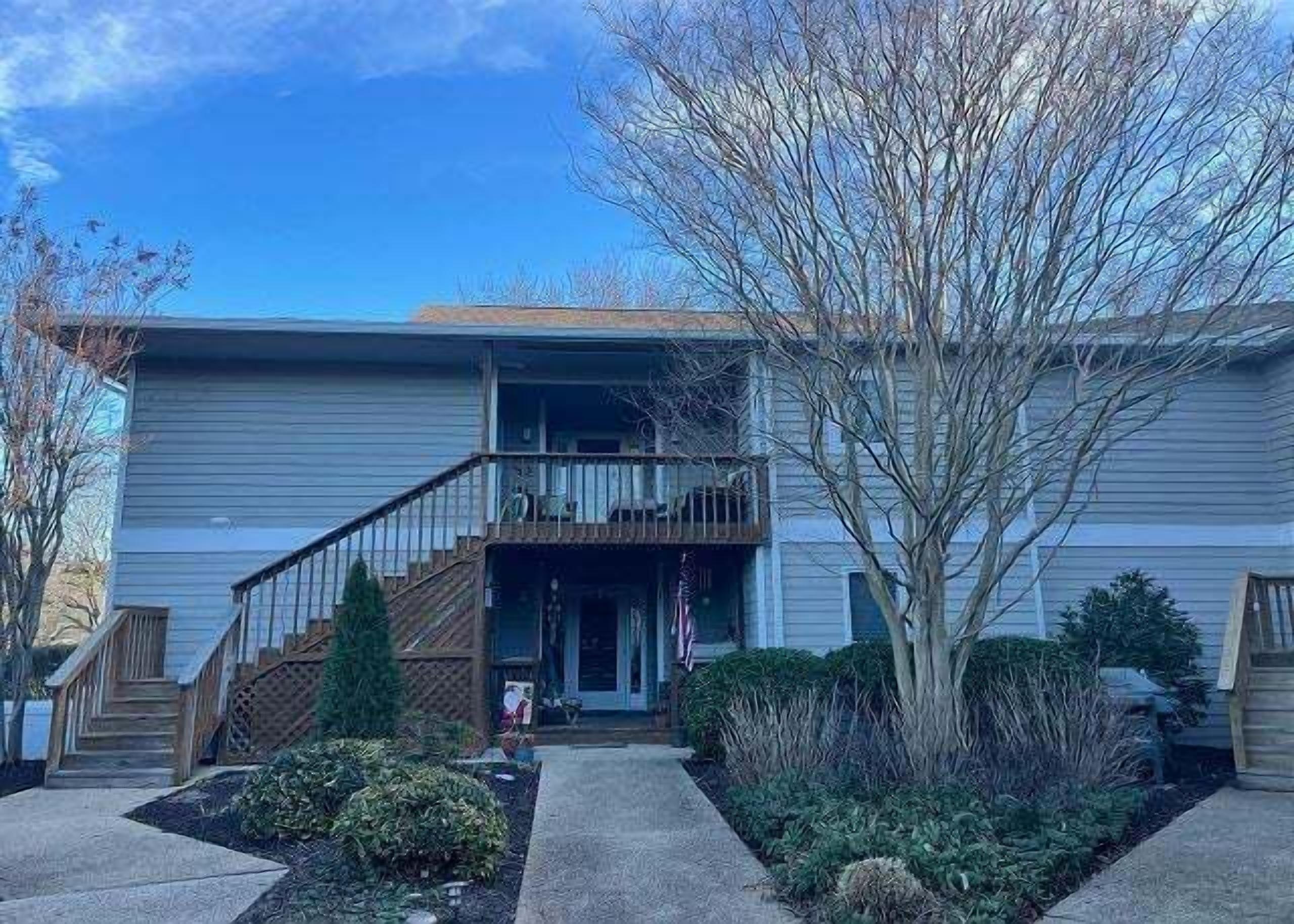 Nightly rental, close to the beach and area attractions!