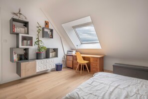 4 chambres, fer et planche à repasser, Wi-Fi gratuit