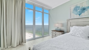 4 chambres, fer et planche à repasser, Wi-Fi gratuit, draps fournis