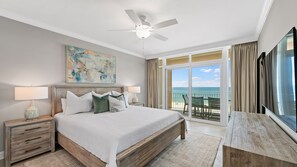 4 slaapkamers, een strijkplank/strijkijzer, gratis wifi, beddengoed