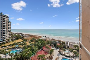 Pool - Beachfront Condo w/6-Seat GOLF CART! Dazzling Beach View, Balcony, Pool, Tram (Miramar Beach)