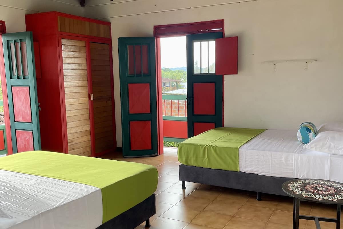 Free WiFi, bed sheets