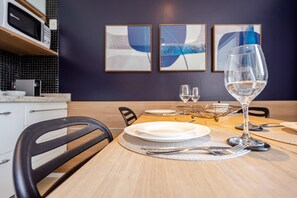 Deluxe Duplex, 1 Bedroom (Double Bed) | Private kitchen